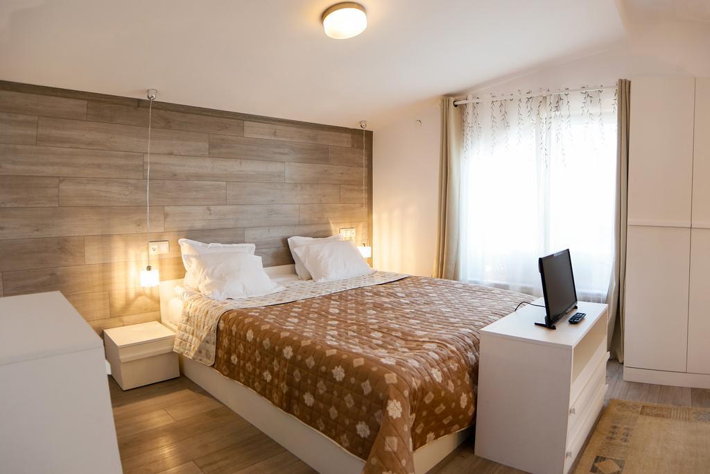 Twin House Hotel Ogneanovo Exterior foto