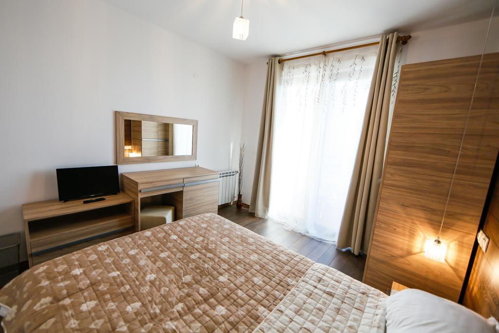Twin House Hotel Ogneanovo Exterior foto